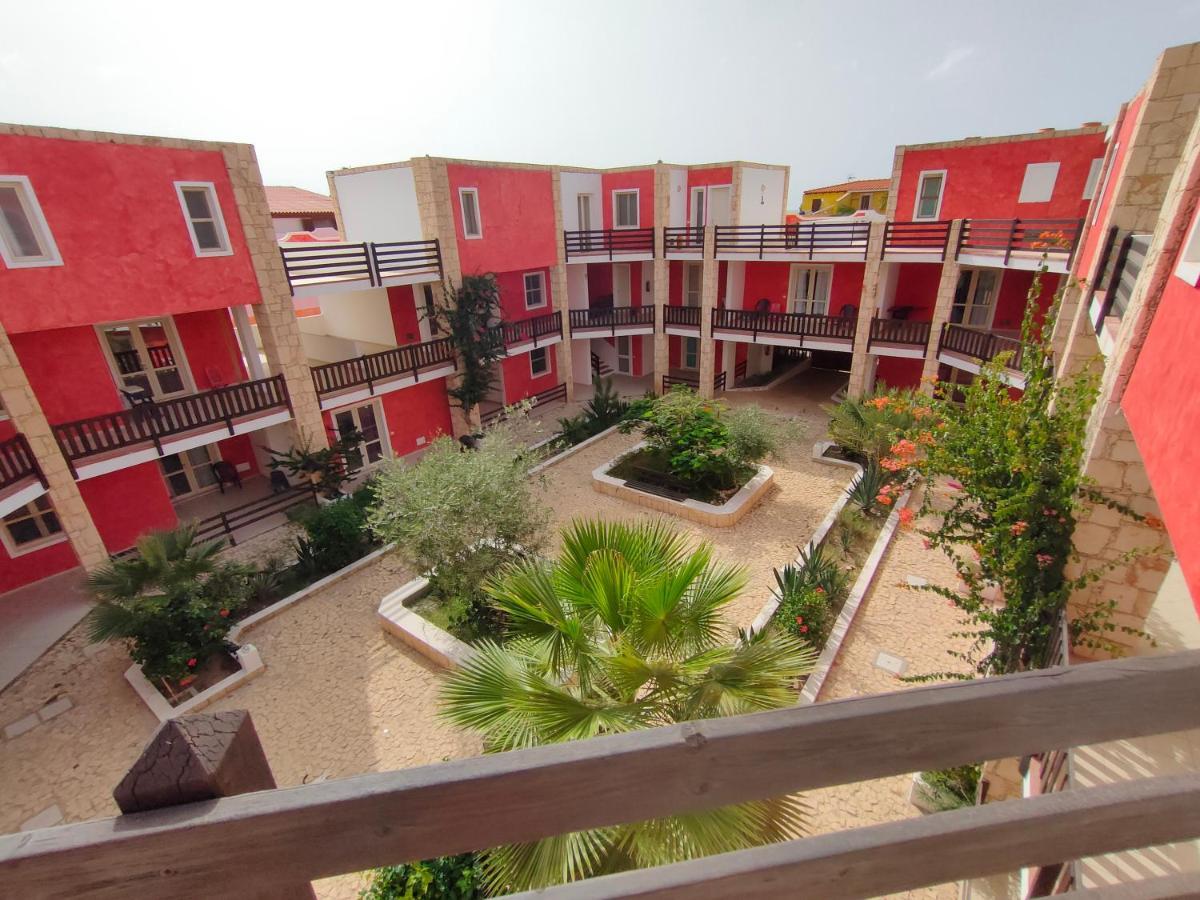 Estoril Hotel - Apartments 萨尔雷 外观 照片