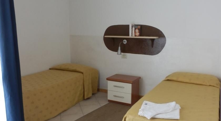 Estoril Hotel - Apartments 萨尔雷 外观 照片